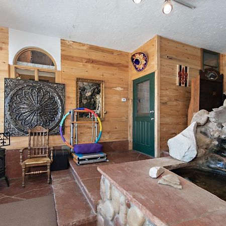 Wanderer Studio, An Off Grid Mountain Guest Studio With Fantastic Views Glenwood Springs Exterior photo